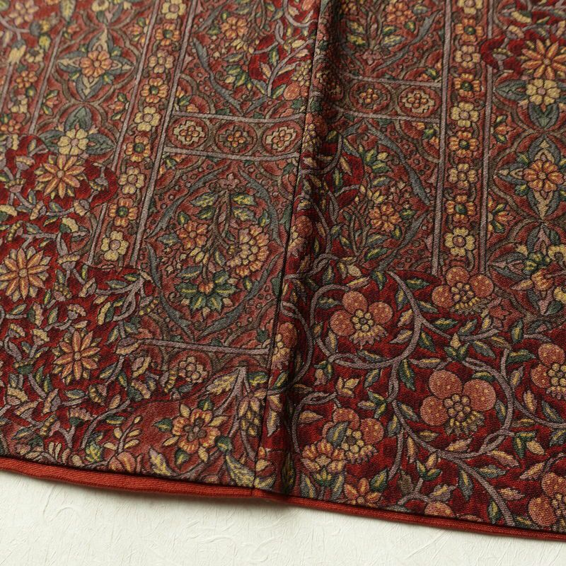 付け下げ 良品 縮緬 正絹 小紋柄 幾何学柄・抽象柄 袷仕立て 身丈162cm 裄丈67cm リサイクル着物 着物 洒落 茶_画像12