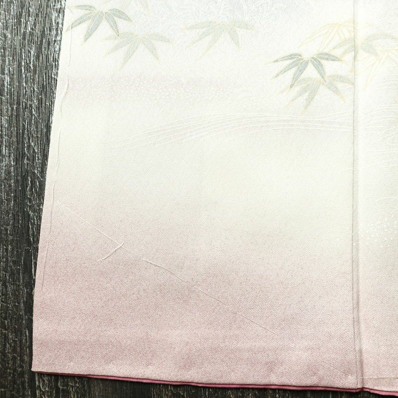 付け下げ 良品 しつけ糸付き 正絹 花柄 袷仕立て 身丈158.5cm 裄丈64cm リサイクル着物 着物 入学式 卒業式 七五三 お宮参り フォーマル 上品 ラベンダーピンク ピンク_画像12