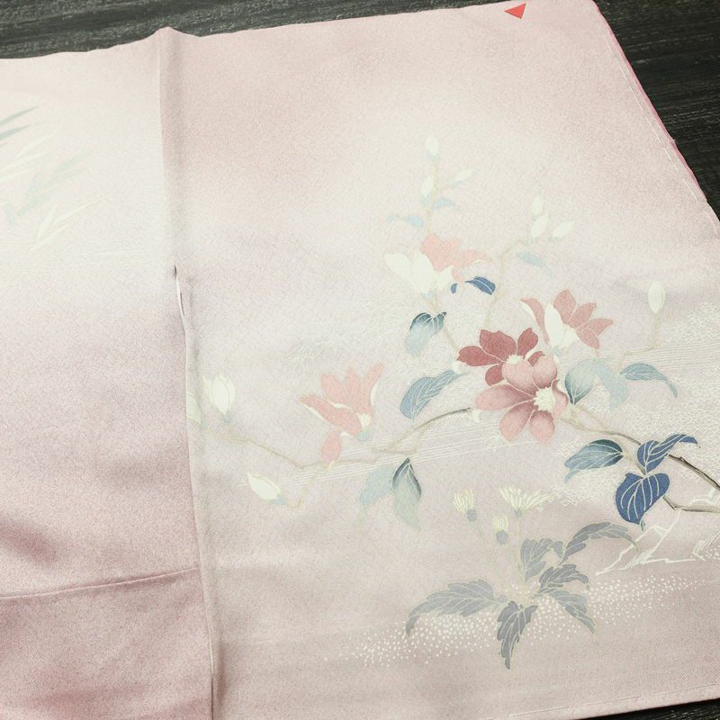 付け下げ 良品 しつけ糸付き 正絹 花柄 袷仕立て 身丈158.5cm 裄丈64cm リサイクル着物 着物 入学式 卒業式 七五三 お宮参り フォーマル 上品 ラベンダーピンク ピンク_画像14