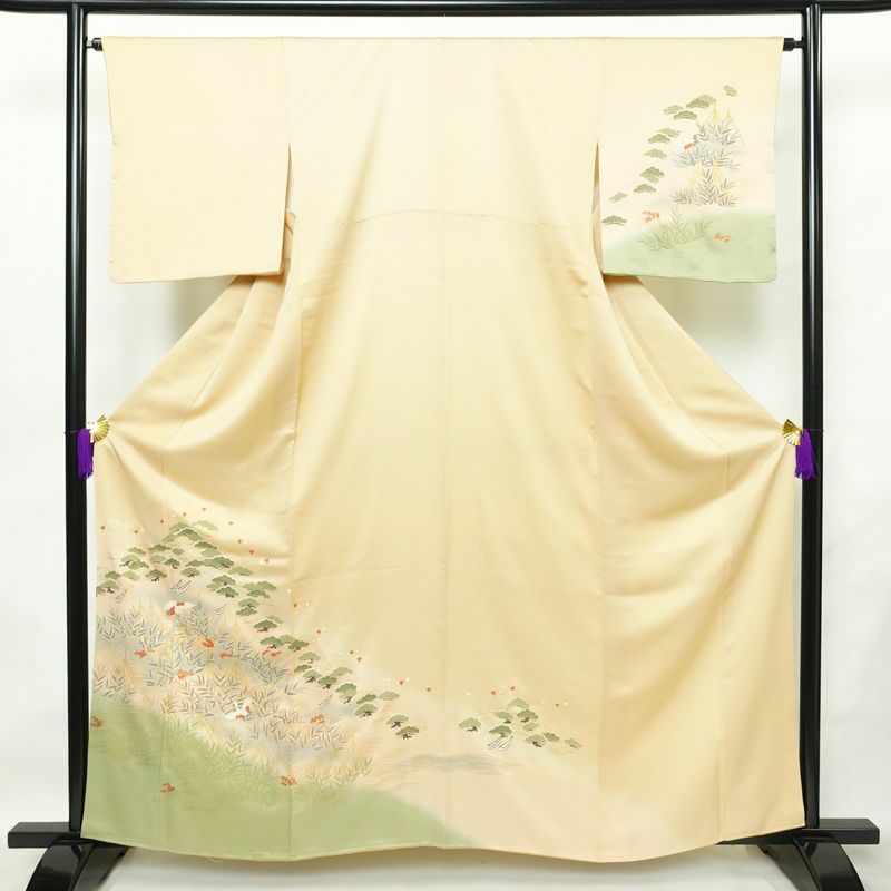 訪問着 良品 しつけ糸付き 正絹 古典柄 袷仕立て 身丈160.5cm 裄丈65cm リサイクル着物 着物 箔 金彩 入学式 卒業式 七五三 お宮参り フォーマル 上品 松 ベージュ_画像1