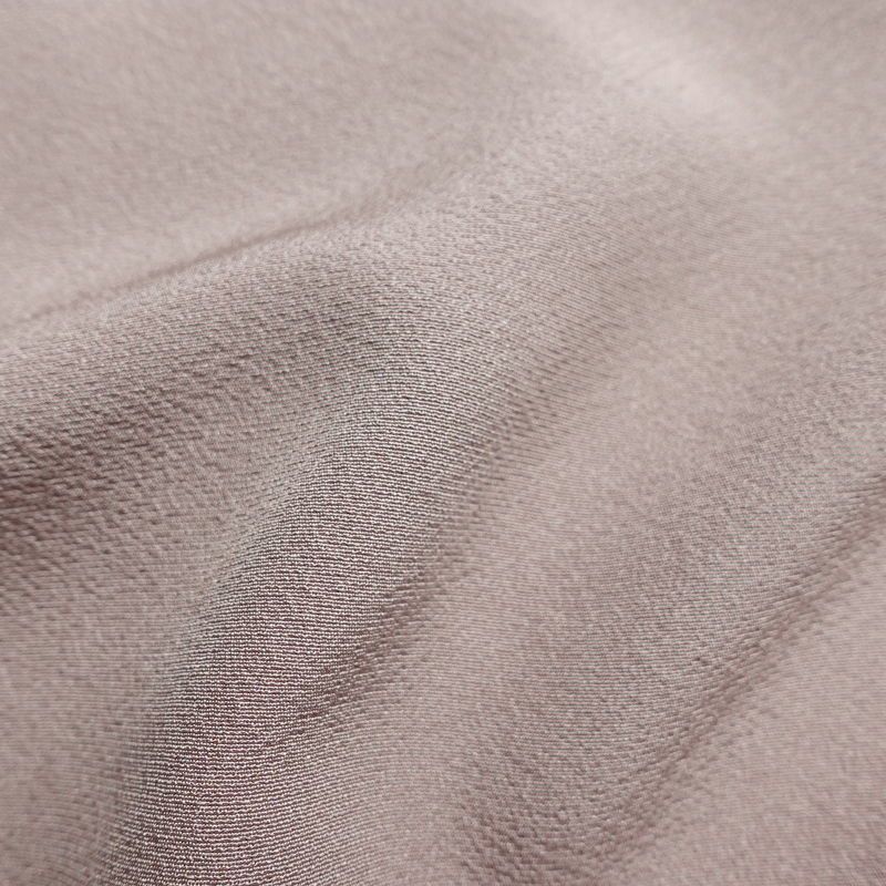 付け下げ 縮緬 絞り 正絹 木の葉・植物柄 袷仕立て 身丈160cm 裄丈66.5cm リサイクル着物 着物 刺繍 ぼかし 入学式 卒業式 七五三 お宮参り フォーマル シンプル 上品 紫・藤色_画像21