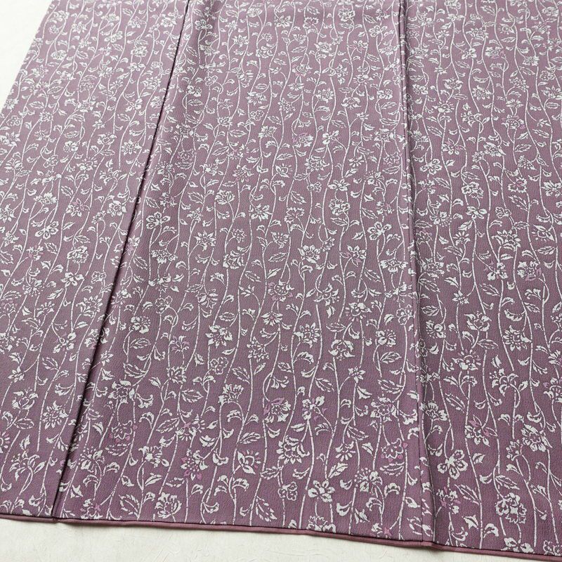 小紋 縮緬 総柄 正絹 木の葉・植物柄 袷仕立て 身丈152.5cm 裄丈64cm リサイクル着物 着物 紫・藤色_画像4