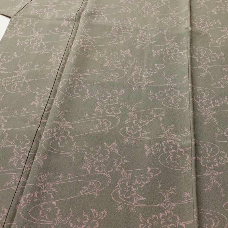 小紋 落款入り 縮緬 総柄 正絹 花柄 袷仕立て 身丈151cm 裄丈63cm リサイクル着物 着物 モダン 緑・うぐいす色_画像5