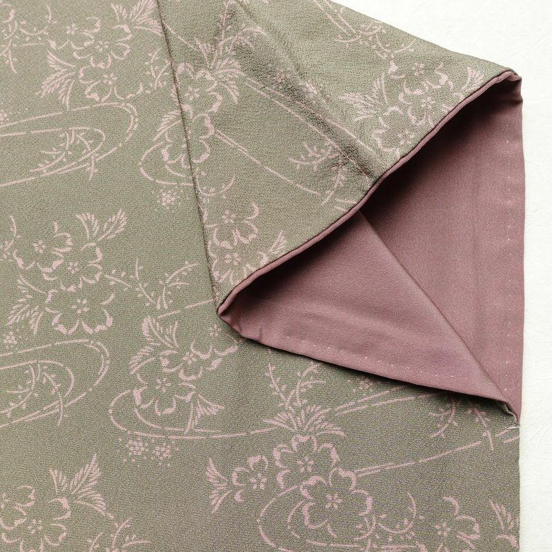 小紋 落款入り 縮緬 総柄 正絹 花柄 袷仕立て 身丈151cm 裄丈63cm リサイクル着物 着物 モダン 緑・うぐいす色_画像15