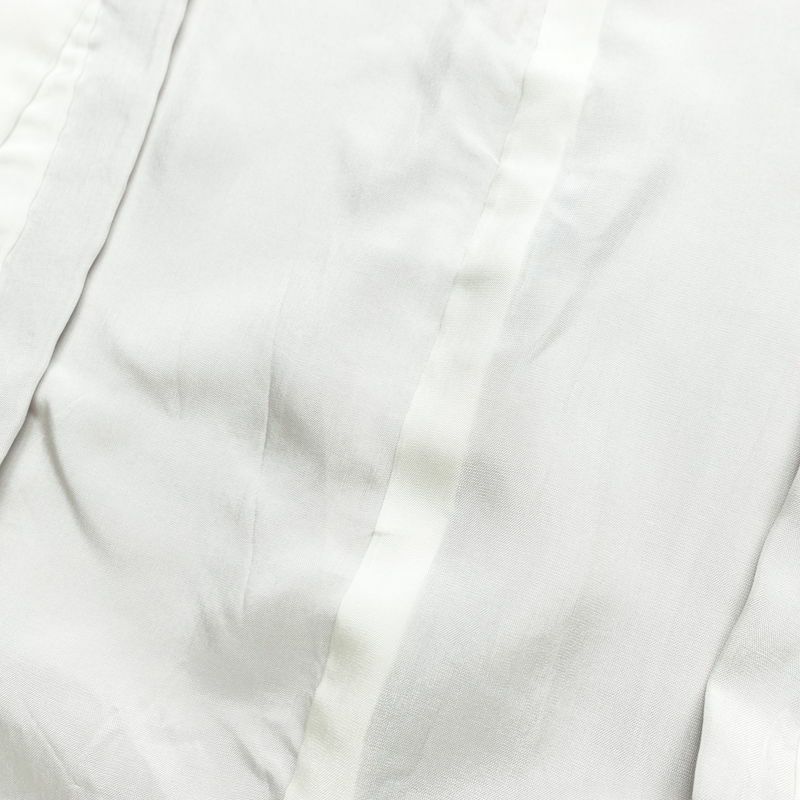 小紋 落款入り 縮緬 総柄 正絹 花柄 袷仕立て 身丈151cm 裄丈63cm リサイクル着物 着物 モダン 緑・うぐいす色_画像18