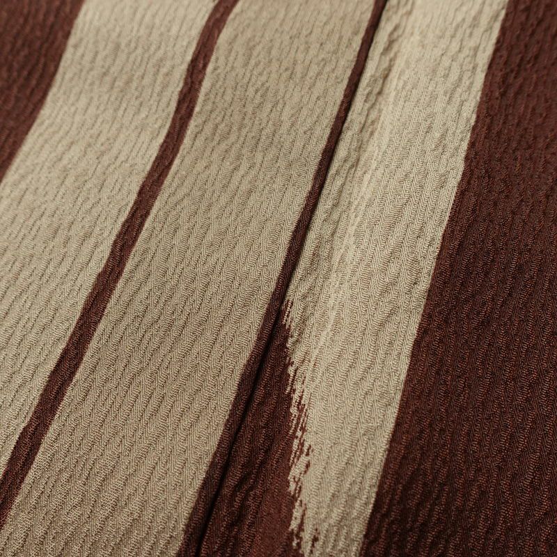 小紋 ポリエステル 古典柄 袷仕立て 身丈169cm 裄丈66.5cm リサイクル着物 着物 矢羽 モダン 茶_画像10