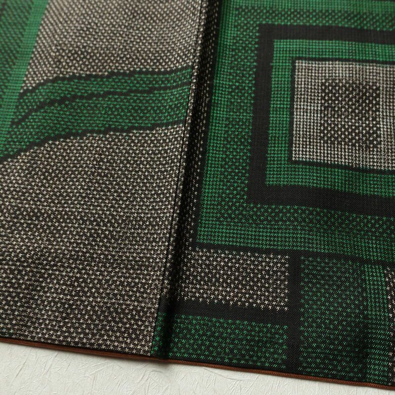 紬 正絹 幾何学柄・抽象柄 袷仕立て 身丈157.5cm 裄丈64.5cm リサイクル着物 着物 カジュアル 茶_画像12