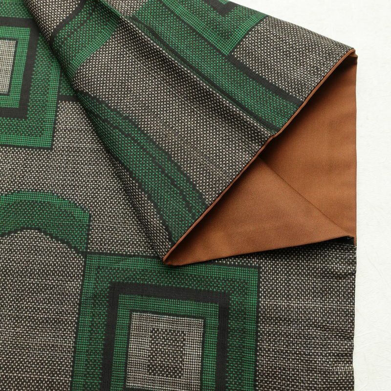 紬 正絹 幾何学柄・抽象柄 袷仕立て 身丈157.5cm 裄丈64.5cm リサイクル着物 着物 カジュアル 茶_画像14