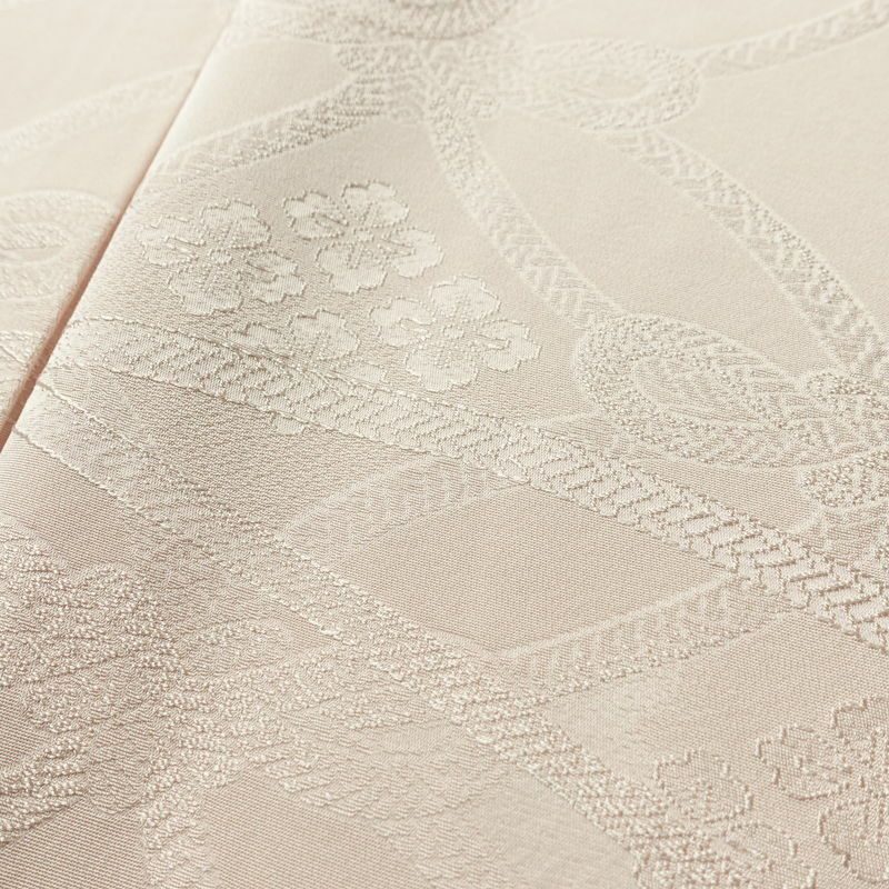 色無地 裾模様あり 一つ紋付き 正絹 古典柄 袷仕立て 身丈153.5cm 裄丈65cm リサイクル着物 着物 入学式 卒業式 七五三 お宮参り フォーマル シンプル 上品 ピンク_画像9