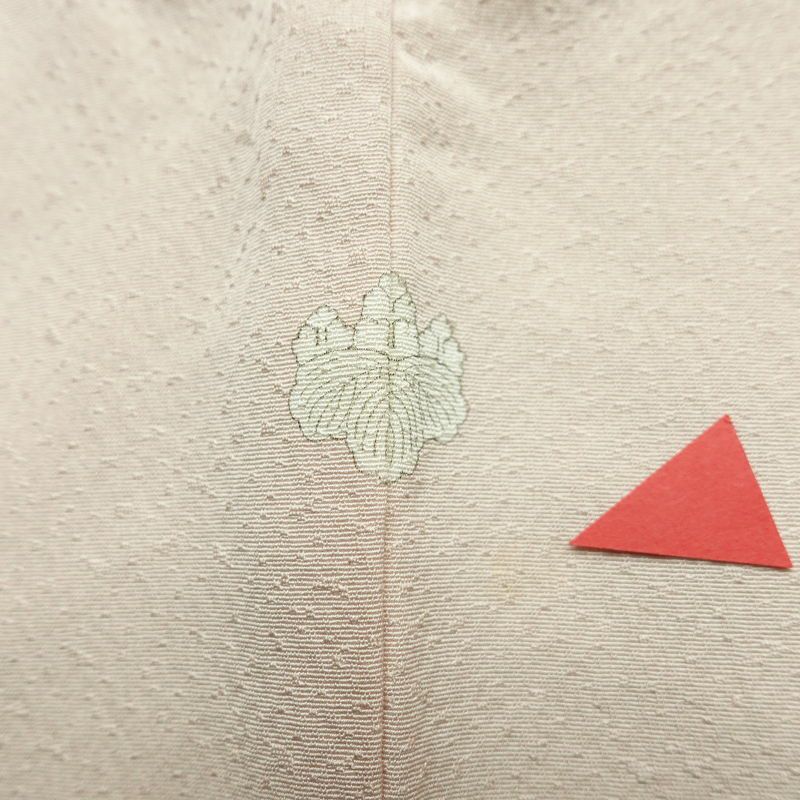 色無地 裾模様あり 一つ紋付き 正絹 古典柄 袷仕立て 身丈153.5cm 裄丈65cm リサイクル着物 着物 入学式 卒業式 七五三 お宮参り フォーマル シンプル 上品 ピンク_画像13