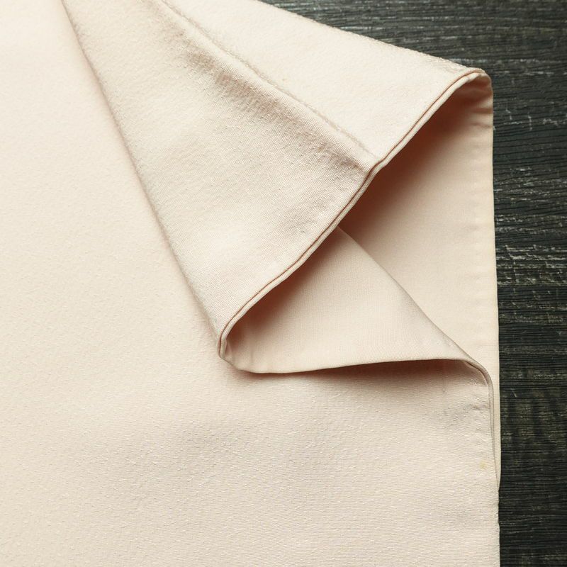 色無地 裾模様あり 一つ紋付き 正絹 古典柄 袷仕立て 身丈153.5cm 裄丈65cm リサイクル着物 着物 入学式 卒業式 七五三 お宮参り フォーマル シンプル 上品 ピンク_画像16