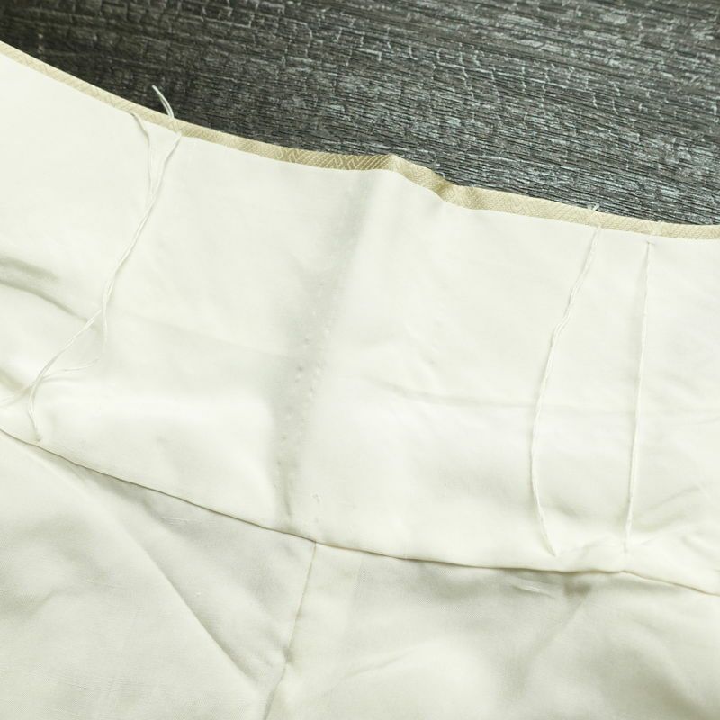 訪問着 綸子 金駒刺繍 一つ紋付き 正絹 木の葉・植物柄 袷仕立て 身丈161.5cm 裄丈65.5cm リサイクル着物 着物 箔 共八掛 入学式 卒業式 七五三 パーティー お宮参り フォーマル 雪輪 萩 ベージュ 緑・うぐいす色_画像21