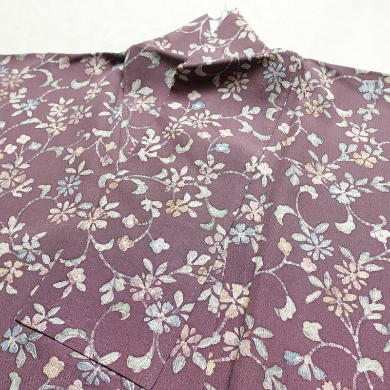 小紋 縮緬 総柄 正絹 花柄 袷仕立て 身丈155cm 裄丈65.5cm リサイクル着物 着物 紫・藤色_画像16