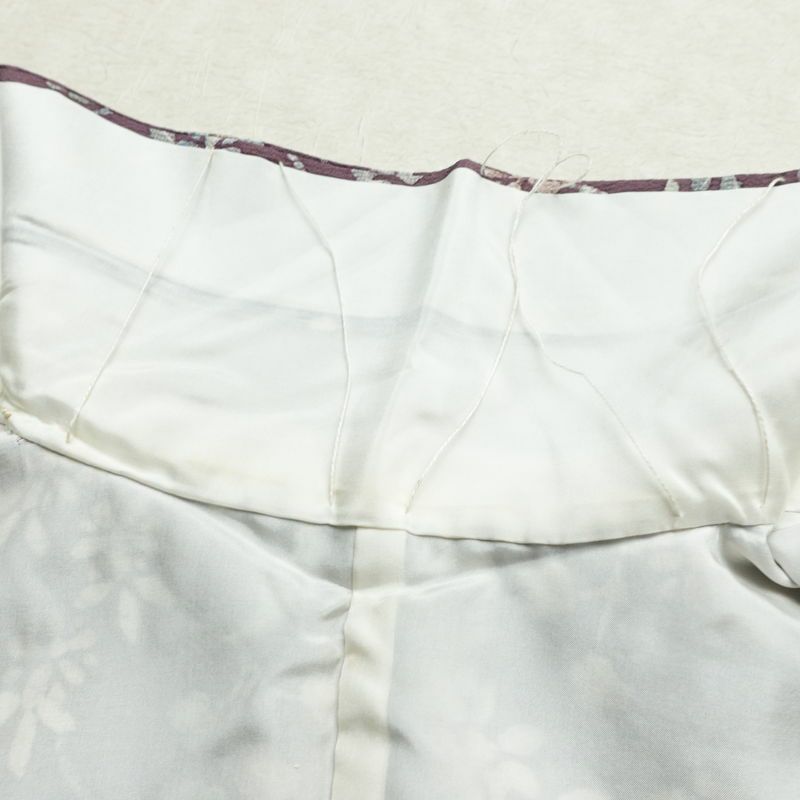 小紋 縮緬 総柄 正絹 花柄 袷仕立て 身丈155cm 裄丈65.5cm リサイクル着物 着物 紫・藤色_画像19