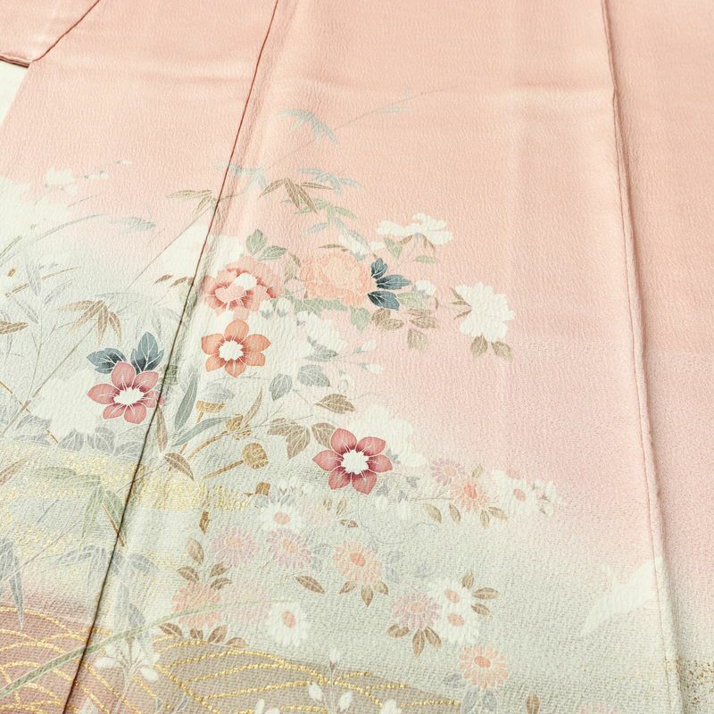 訪問着 良品 正絹 花柄 袷仕立て 身丈159.5cm 裄丈63.5cm リサイクル着物 一部しつけ糸付き 着物 箔 入学式 卒業式 七五三 お宮参り フォーマル ピンク_画像5