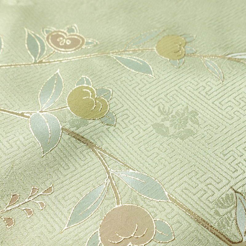 訪問着 綸子 正絹 花柄 袷仕立て 身丈165cm 裄丈66.5cm リサイクル着物 着物 箔 金彩 入学式 卒業式 七五三 お宮参り フォーマル 上品 菊 緑・うぐいす色_画像9