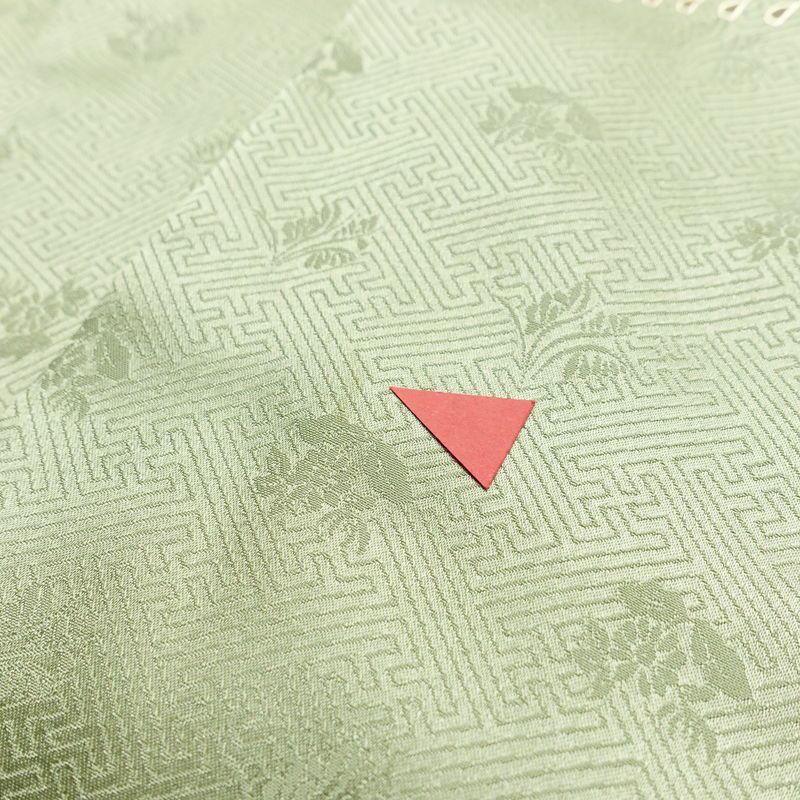 訪問着 綸子 正絹 花柄 袷仕立て 身丈165cm 裄丈66.5cm リサイクル着物 着物 箔 金彩 入学式 卒業式 七五三 お宮参り フォーマル 上品 菊 緑・うぐいす色_画像20