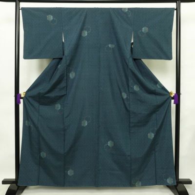 紬 正絹 古典柄 袷仕立て 身丈162.5cm 裄丈67cm リサイクル着物 着物 カジュアル 紬地 青・紺