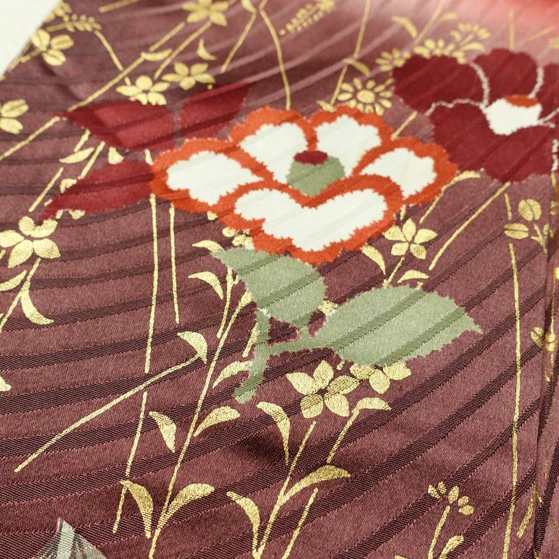 振袖 正絹 花柄 袷仕立て 身丈171.5cm 裄丈65cm リサイクル着物 着物 箔 金彩 成人式 二十歳 二十歳の集い 華やか 菊 桜 赤・朱_画像10