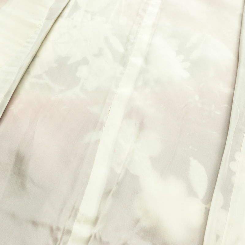 振袖 正絹 花柄 袷仕立て 身丈171.5cm 裄丈65cm リサイクル着物 着物 箔 金彩 成人式 二十歳 二十歳の集い 華やか 菊 桜 赤・朱_画像19