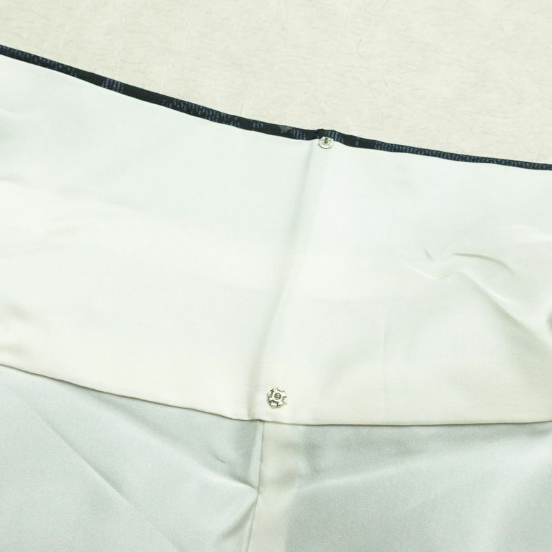 大島紬 証紙なし 正絹 木の葉・植物柄 袷仕立て 身丈161cm 裄丈67cm リサイクル着物 着物 青・紺_画像21