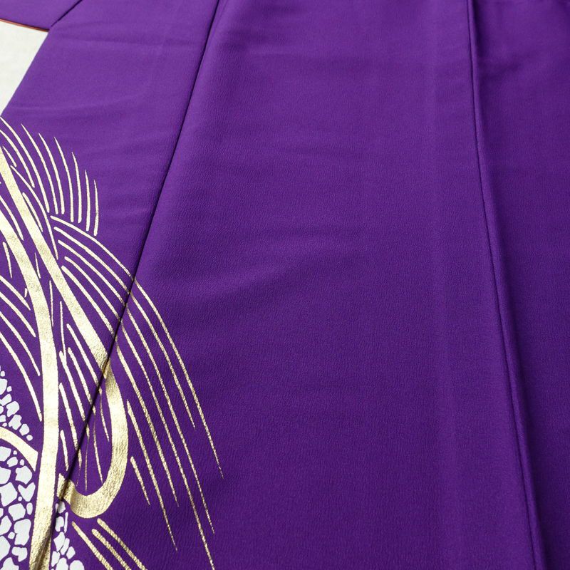 単衣 付け下げ 踊り用 ポリエステル 流水・波柄 単衣仕立て 身丈163cm 裄丈68cm リサイクル着物 着物 箔 紫・藤色_画像5