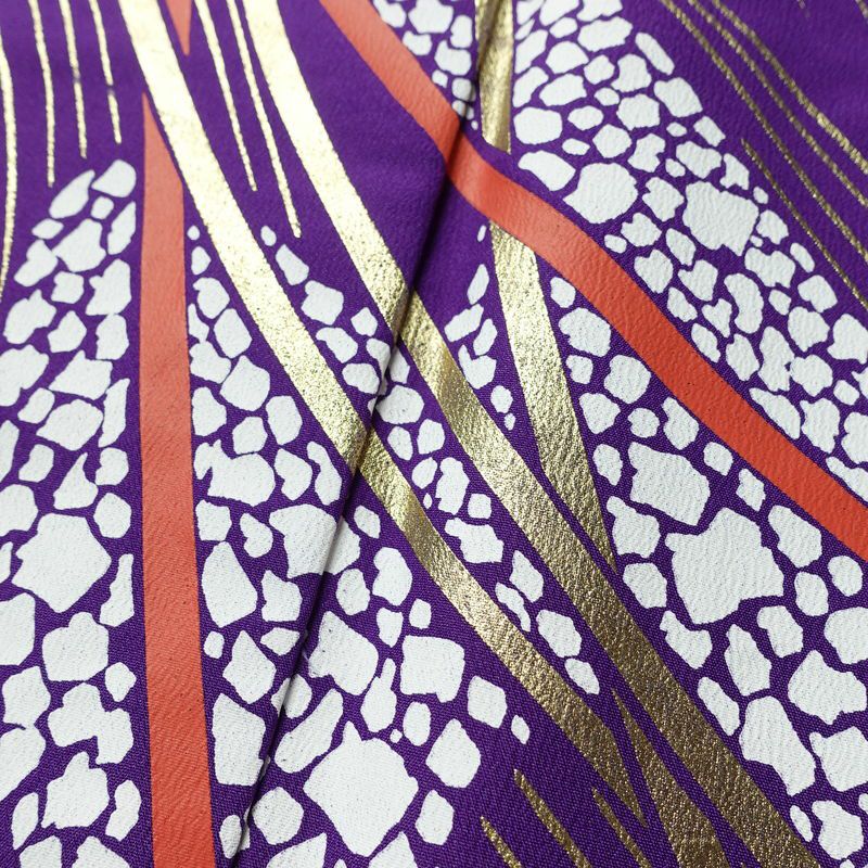 単衣 付け下げ 踊り用 ポリエステル 流水・波柄 単衣仕立て 身丈163cm 裄丈68cm リサイクル着物 着物 箔 紫・藤色_画像7