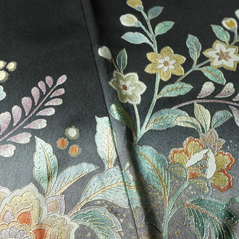 訪問着 一つ紋付き 正絹 花柄 袷仕立て 身丈165.5cm 裄丈66cm リサイクル着物 着物 箔 結婚式 パーティー フォーマル 華やか 黒_画像12