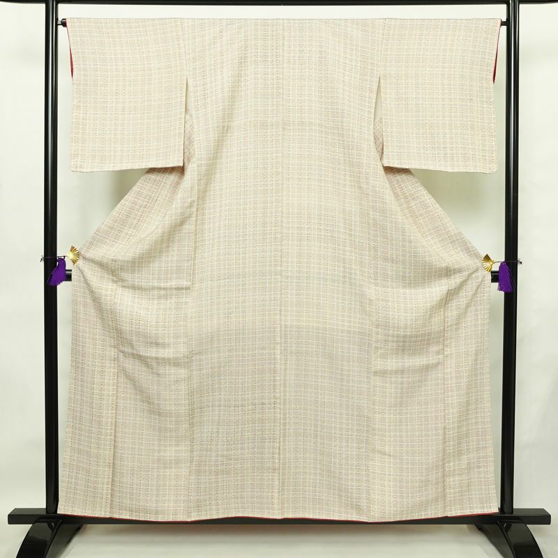 紬 つむぎ着物 正絹 チェック・格子柄 袷仕立て 身丈157.5cm 裄丈66cm リサイクル着物 着物 モダン 白_画像1