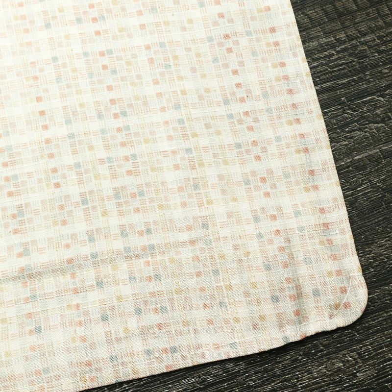 紬 つむぎ着物 正絹 チェック・格子柄 袷仕立て 身丈157.5cm 裄丈66cm リサイクル着物 着物 モダン 白_画像16