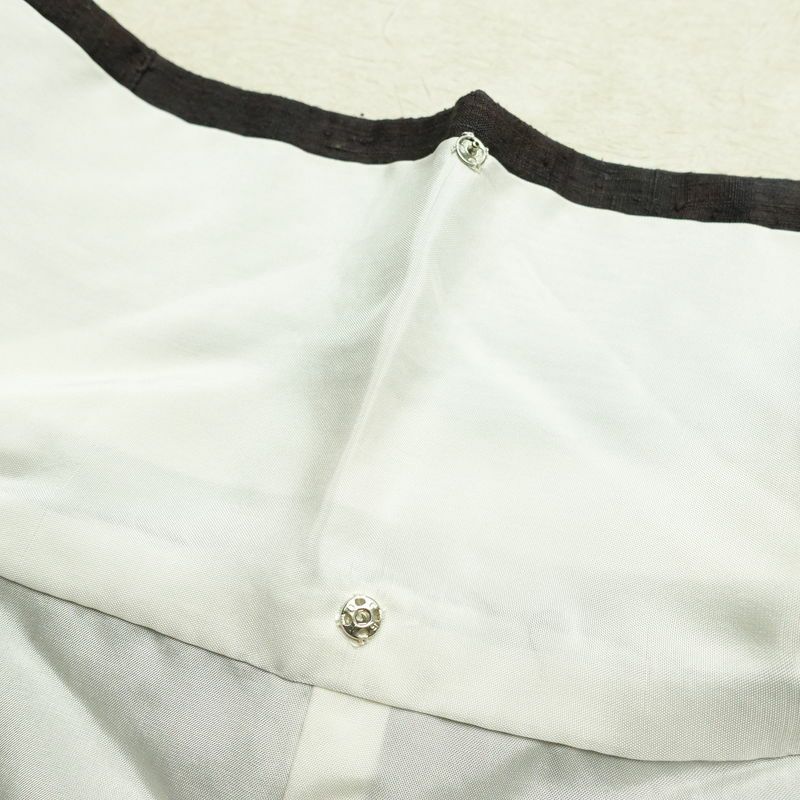 紬 紬着物 絞り 正絹 木の葉・植物柄 袷仕立て 身丈151cm 裄丈64cm リサイクル着物 着物 モダン 茶_画像20