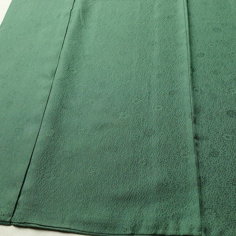 色無地 一つ紋付き 正絹 花柄 袷仕立て 身丈159.5cm 裄丈68cm リサイクル着物 着物 お茶会 シンプル 菊 緑・うぐいす色_画像4