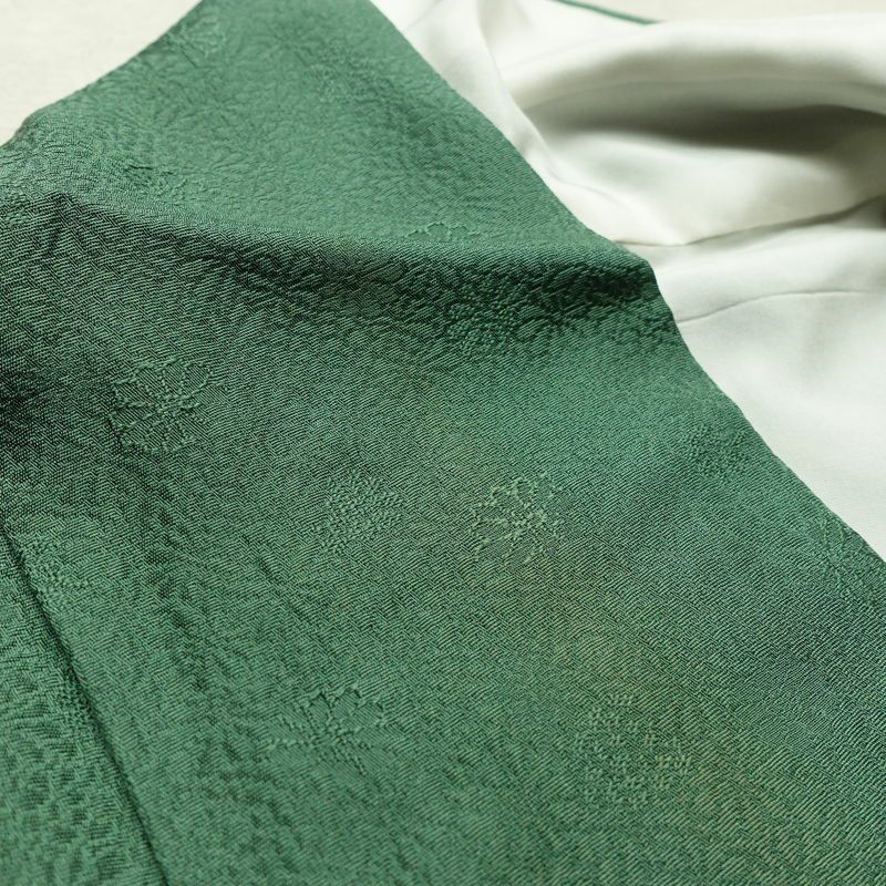 色無地 一つ紋付き 正絹 花柄 袷仕立て 身丈159.5cm 裄丈68cm リサイクル着物 着物 お茶会 シンプル 菊 緑・うぐいす色_画像20