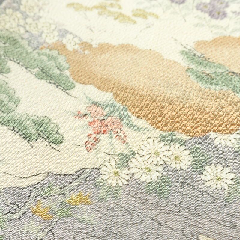 小紋 縮緬 総柄 正絹 風景柄 袷仕立て 身丈161.5cm 裄丈65cm リサイクル着物 着物 松 菊 桜 ベージュ_画像9