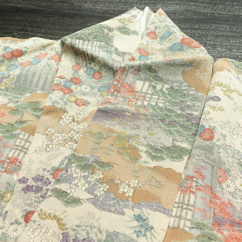 小紋 縮緬 総柄 正絹 風景柄 袷仕立て 身丈161.5cm 裄丈65cm リサイクル着物 着物 松 菊 桜 ベージュ_画像17