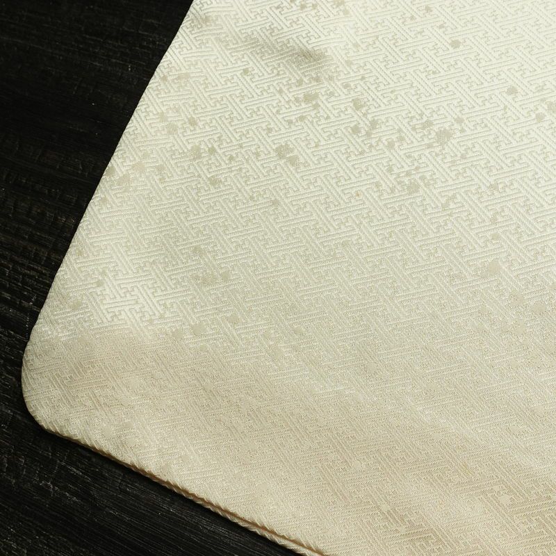 訪問着 絞り 綸子 一つ紋付き 正絹 古典柄 袷仕立て 身丈162.5cm 裄丈66cm リサイクル着物 着物 箔 入学式 卒業式 七五三 お宮参り フォーマル 上品 扇子 クリーム_画像19