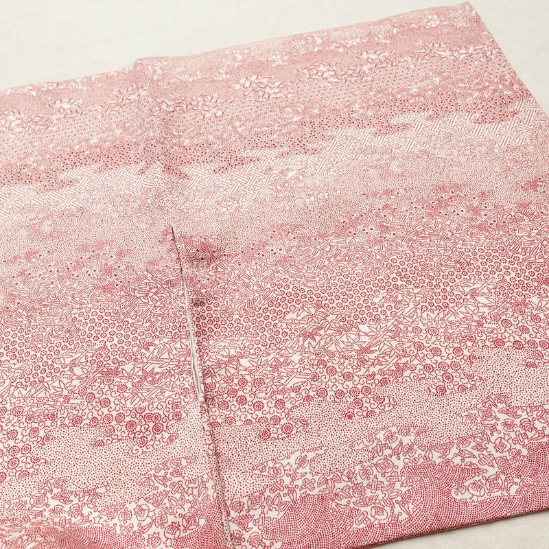 付け下げ 総柄 正絹 古典柄 袷仕立て 身丈159.5cm 裄丈62.5cm リサイクル着物 着物 ピンク_画像16