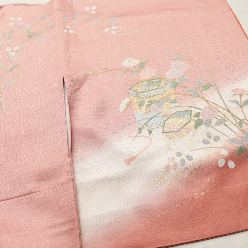 訪問着 良品 正絹 花柄 袷仕立て 身丈158.5cm 裄丈66.5cm リサイクル着物 着物 箔 金彩 入学式 結婚式 七五三 お宮参り フォーマル 華やか 四季花 ピンク_画像14