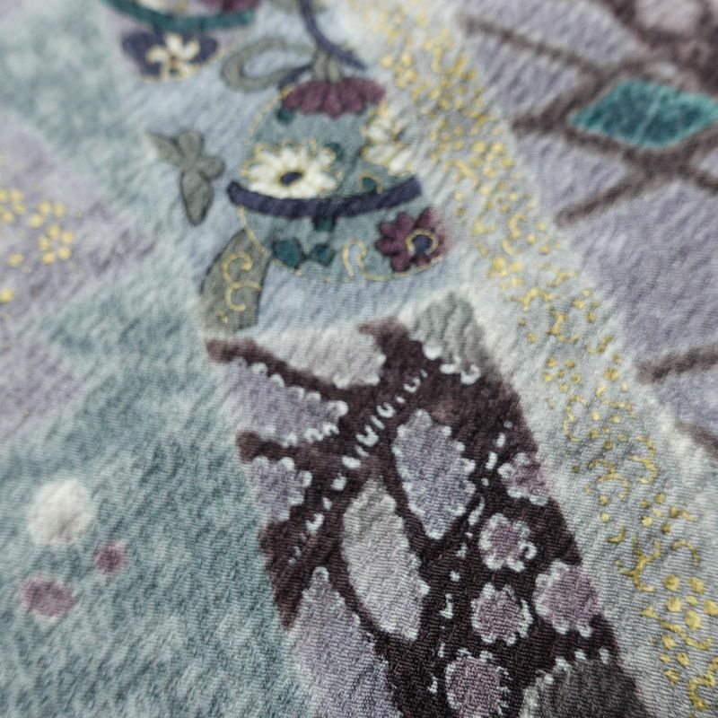付け下げ 付下訪問着 良品 落款入り 金駒刺繍 縮緬 トールサイズ 正絹 古典柄 袷仕立て 身丈175cm 裄丈70cm リサイクル着物 着物 金彩 入学式 卒業式 七五三 パーティー フォーマル おしゃれ 紫・藤色_画像9