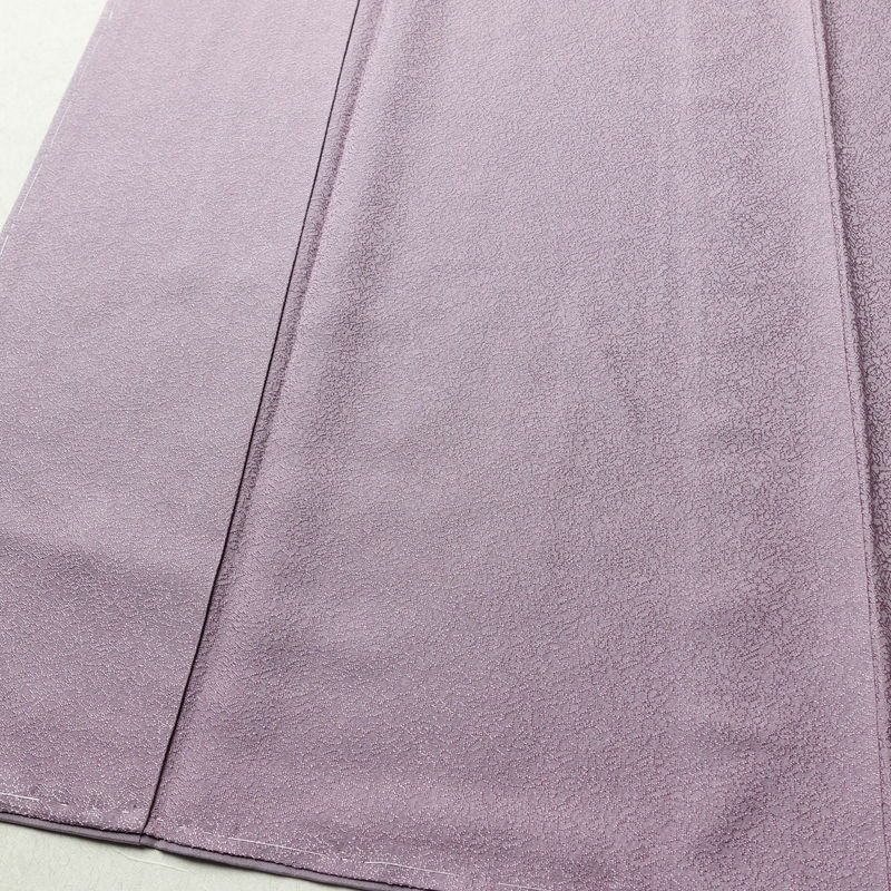 色無地 しつけ糸付き 一つ紋付き 正絹 その他の柄 袷仕立て 身丈158.5cm 裄丈65.5cm リサイクル着物 着物 お茶会 紫・藤色_画像4