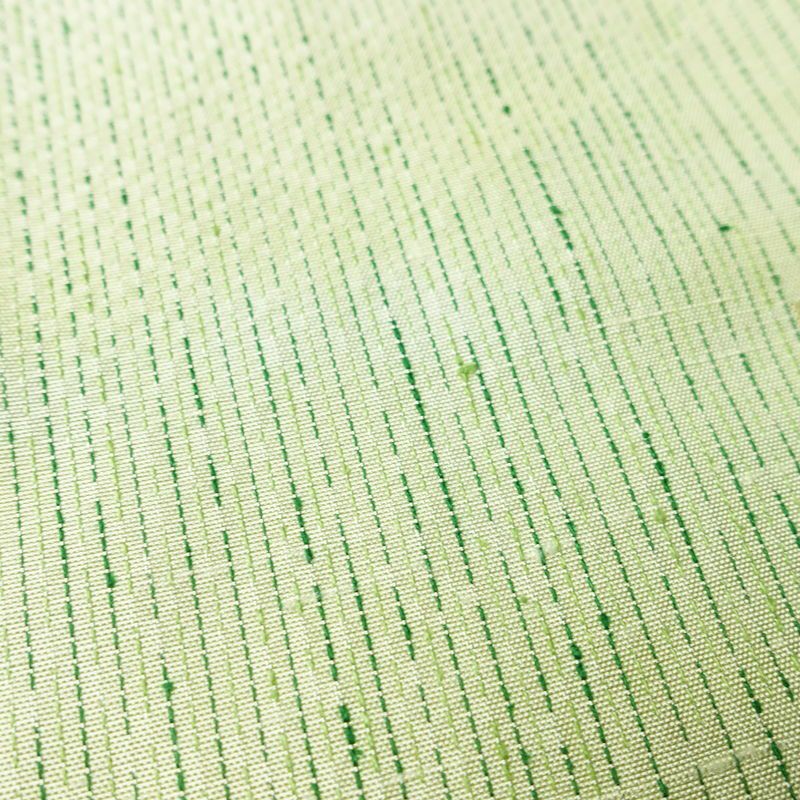 紬 良品 正絹 流水・波柄 袷仕立て 身丈162cm 裄丈64cm リサイクル着物 一部しつけ糸付き つむぎ 着物 緑・うぐいす色_画像8