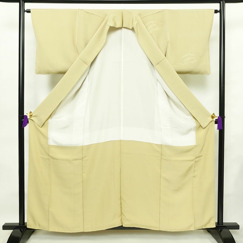 付け下げ 縮緬 一つ紋付き 正絹 風景柄 袷仕立て 身丈158.5cm 裄丈63.5cm フォーマル 着物 入学式 卒業式 シンプル 黄・黄土色_画像3