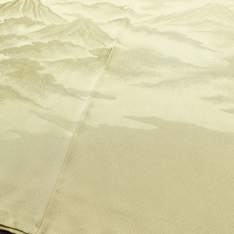 付け下げ 縮緬 一つ紋付き 正絹 風景柄 袷仕立て 身丈158.5cm 裄丈63.5cm フォーマル 着物 入学式 卒業式 シンプル 黄・黄土色_画像10