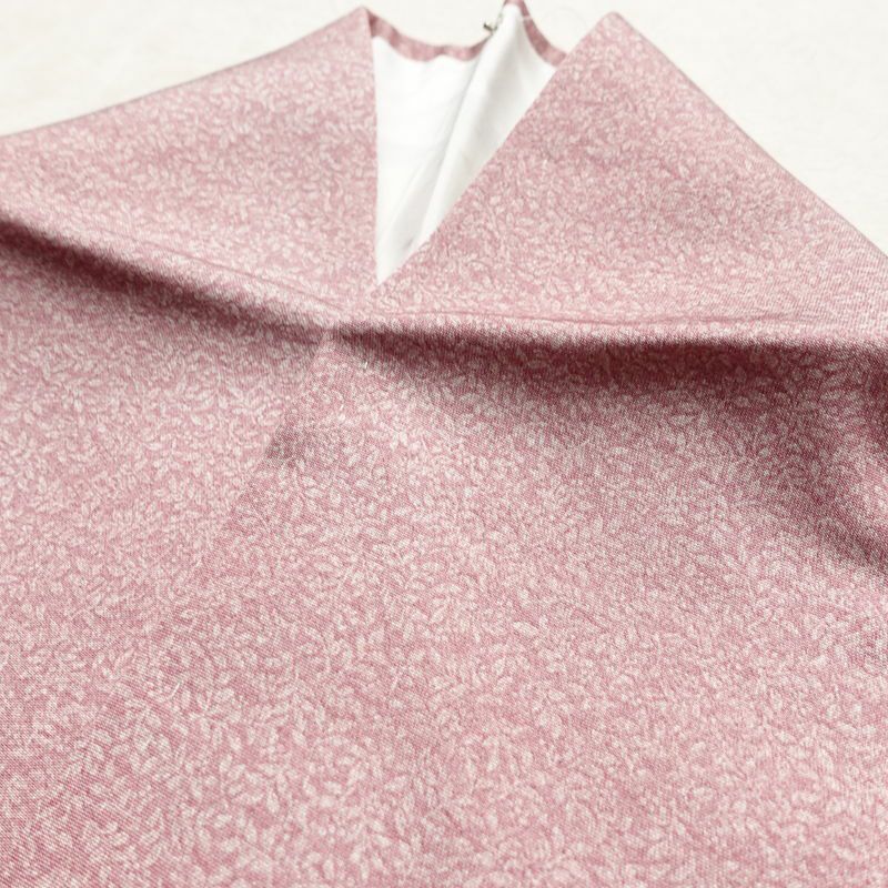 小紋 美品 総柄 正絹 木の葉・植物柄 袷仕立て 身丈160cm 裄丈62.5cm 着物 くすみピンク 普段着 街着 リサイクル着物 ぼかし ピンク_画像17