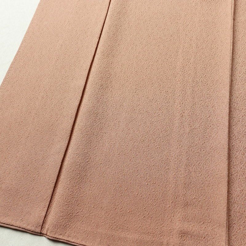 色無地 良品 堅牢染 一つ紋付き 丹後ちりめん 正絹 八丁撚糸 華くらべ 花柄 袷仕立て 身丈161.5cm 裄丈64cm フォーマル 着物 お茶会 茶_画像4