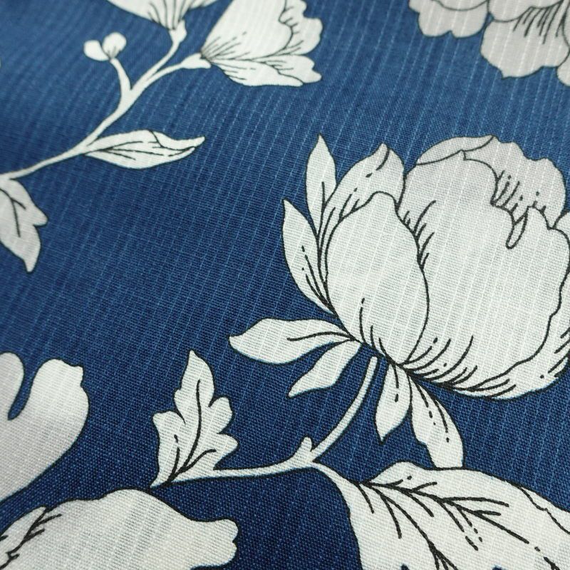 新品 浴衣 滝流れ織 国内染色 国内加工 女性用 綿 青 花 しつけ糸付き 未使用品 ゆかた レトロ シック モダン_画像6