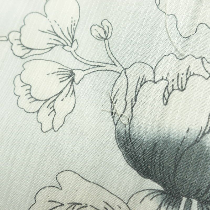 新品 浴衣 滝流れ織 国内染色 国内加工 女性用 綿 ライトグレー 花 しつけ糸付き 未使用品 ゆかた レトロ シック モダン_画像6