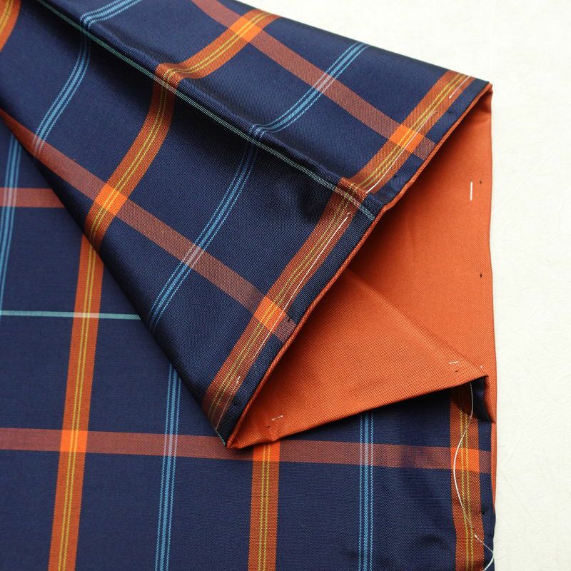 紬 美品 しつけ糸付き 未使用品 アンサンブル 正絹 チェック・格子柄 2点セット 着物 羽織 袷仕立て 身丈158.5cm 裄丈63cm リサイクル着物 着物 青・紺_画像13