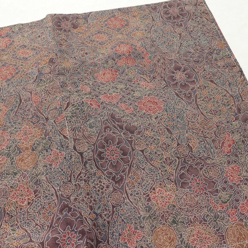 小紋 良品 しつけ糸付き 総柄 ポリエステル 幾何学柄・抽象柄 袷仕立て 身丈163.5cm 裄丈64cm リサイクル着物 着物 紫・藤色_画像13