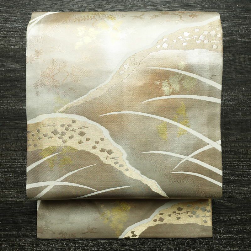 名古屋帯 太鼓柄 良品 正絹 木の葉・植物柄 名古屋仕立て なごや帯 リサイクル帯 帯 引箔 多色使い_画像1